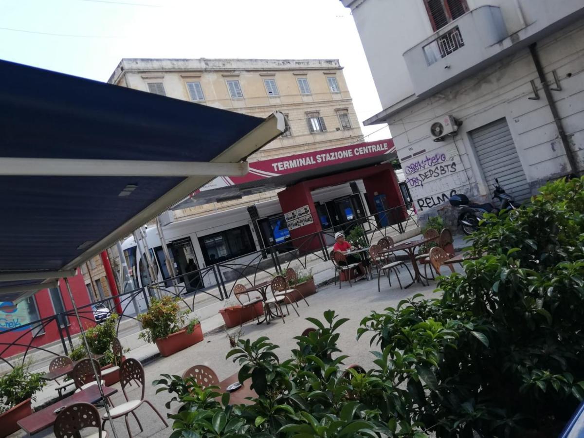 Il Posto Giusto Station Rooms Палермо Екстериор снимка