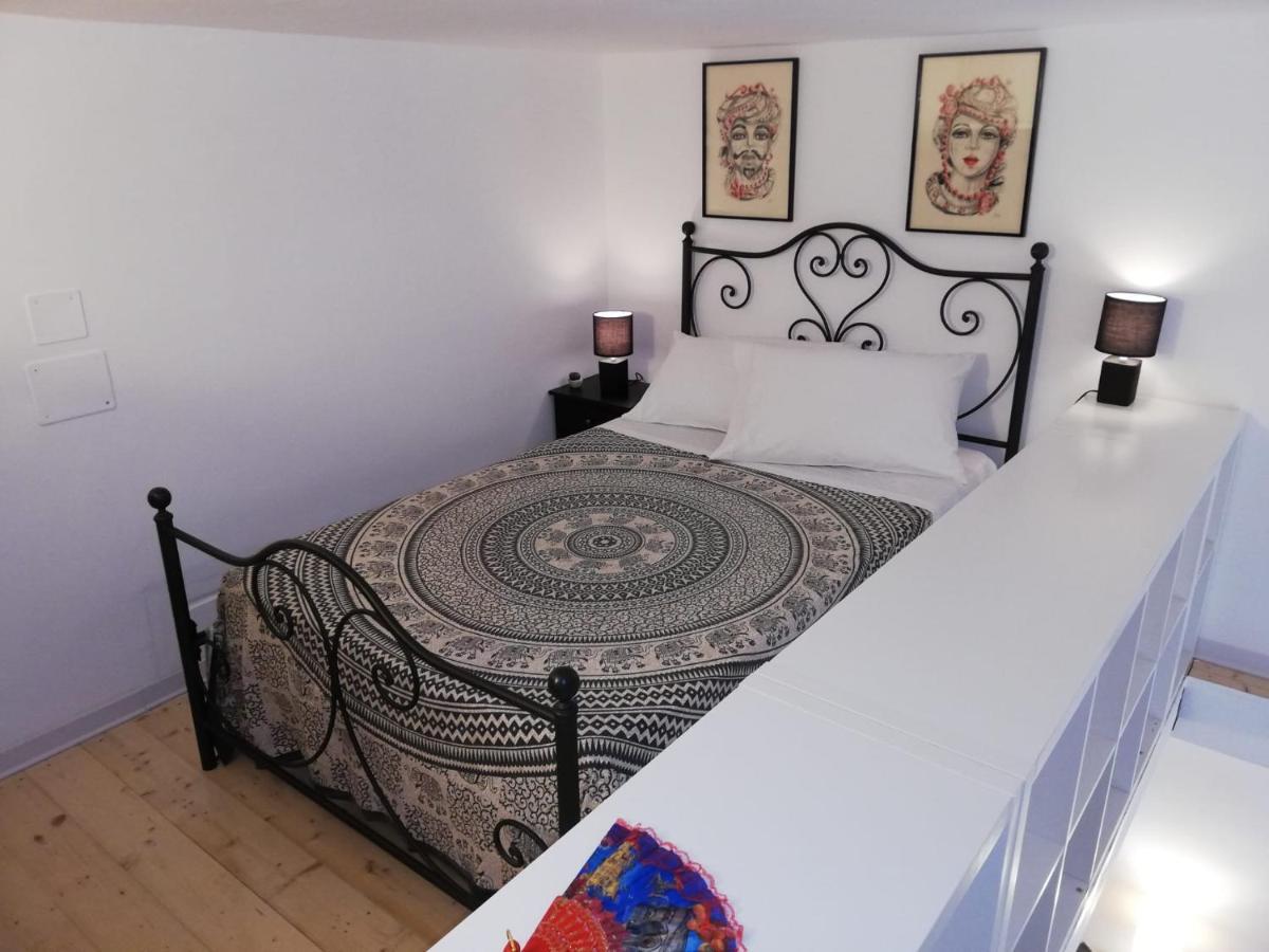 Il Posto Giusto Station Rooms Палермо Екстериор снимка