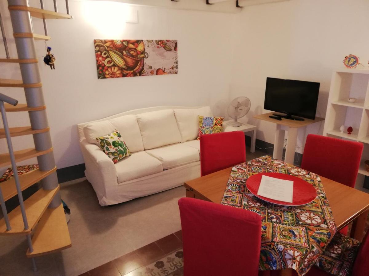 Il Posto Giusto Station Rooms Палермо Екстериор снимка