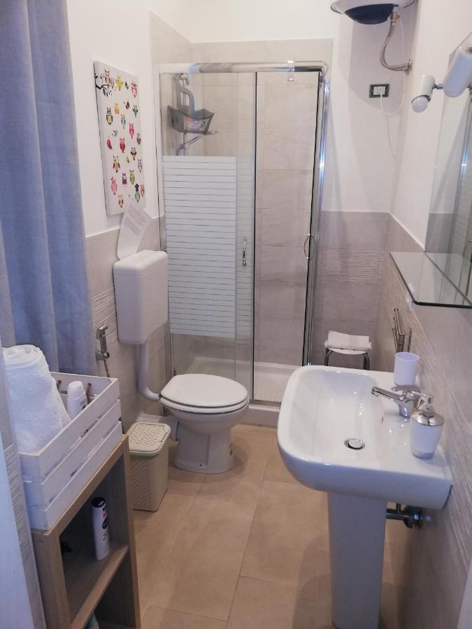 Il Posto Giusto Station Rooms Палермо Екстериор снимка